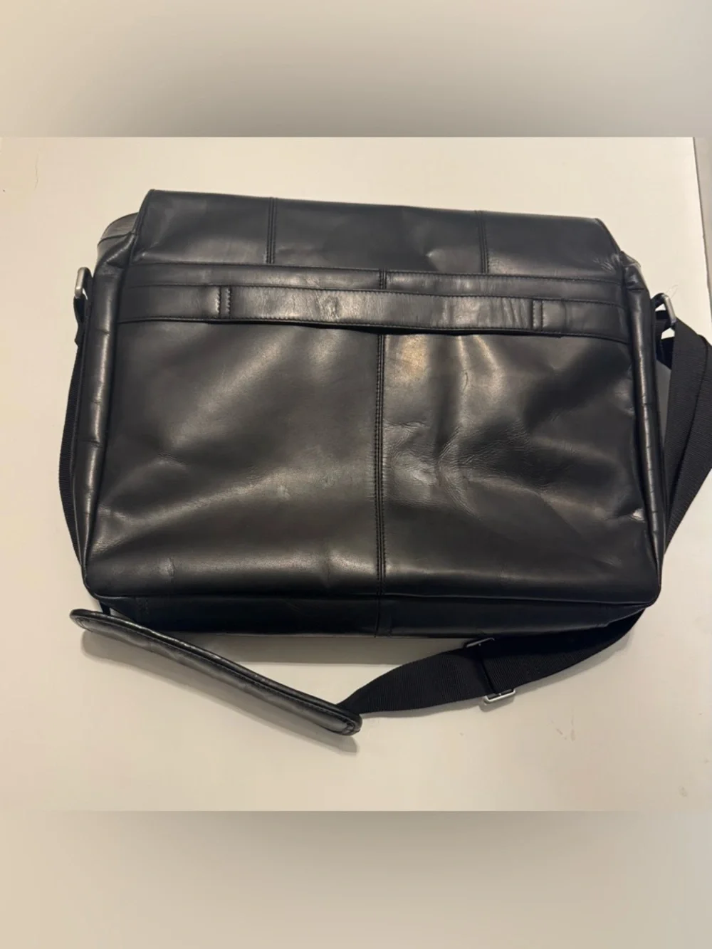 Mancini messenger bag